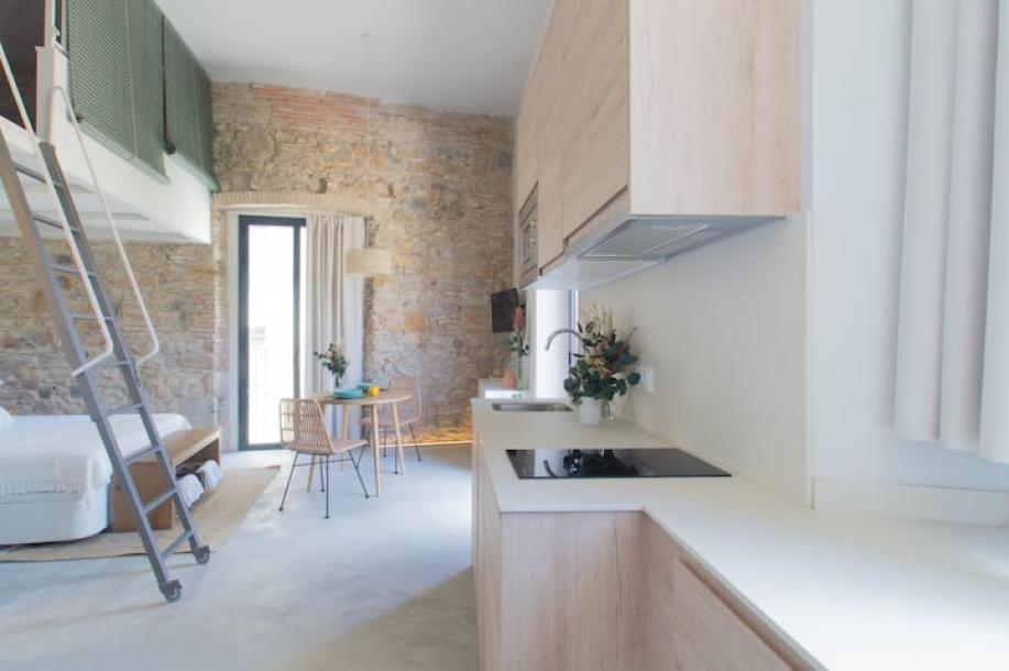 Entire rental unit in Girona, Spain 2 guests1 bedroom1 bed1 bath-5
