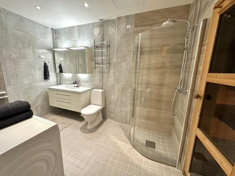 Entire rental unit in Helsinki, Finland 4 guests1 bedroom2 beds1 bath-5