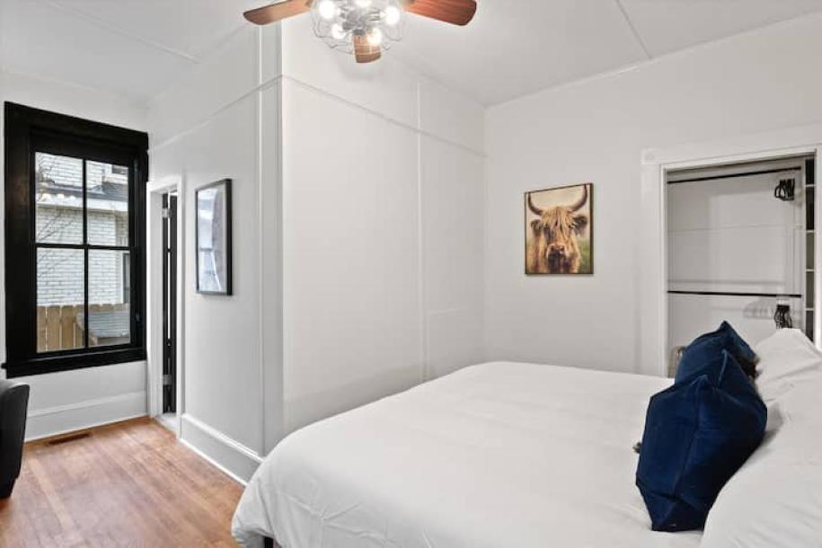 Entire serviced apartment in Raleigh, North Carolina 2 guests1 bedroom1 bed1 bath-10