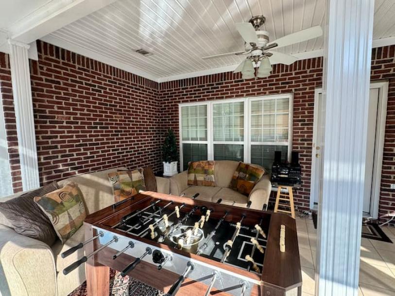 Entire home in Martinez, Georgia 8 guests4 bedrooms4 beds2 baths-15