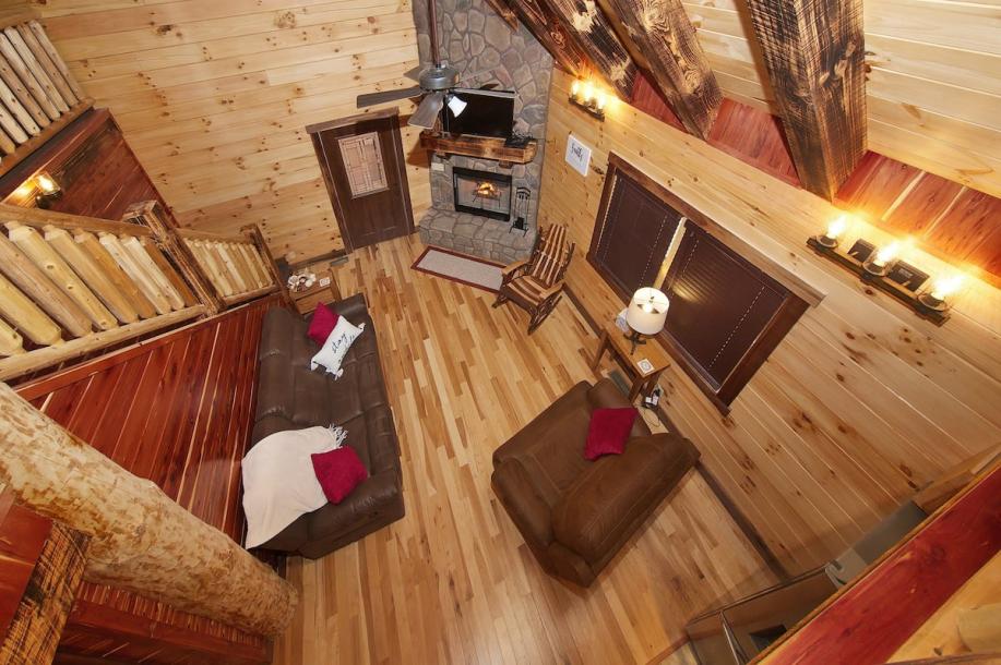 Entire cabin in Logan, Ohio 4 guests1 bedroom2 beds1 bath-8