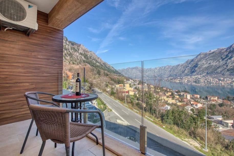 Entire rental unit in Montenegro 2 guests1 bedroom1 bed1 bath-3