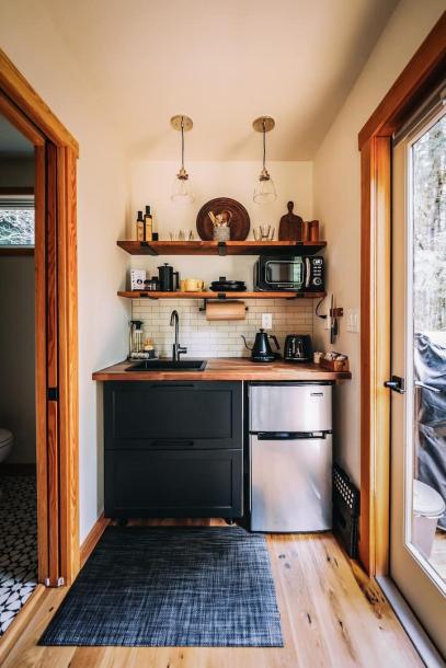 Entire cabin in Vashon, Washington 2 guests1 bedroom1 bed1 bath-15