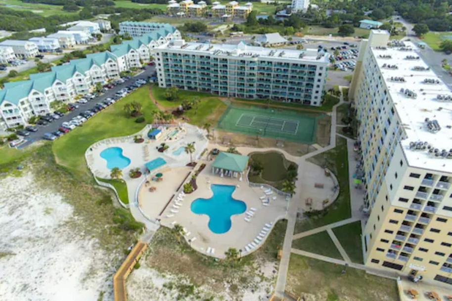 Entire condo in Gulf Shores, Alabama 6 guests2 bedrooms3 beds2 baths-15
