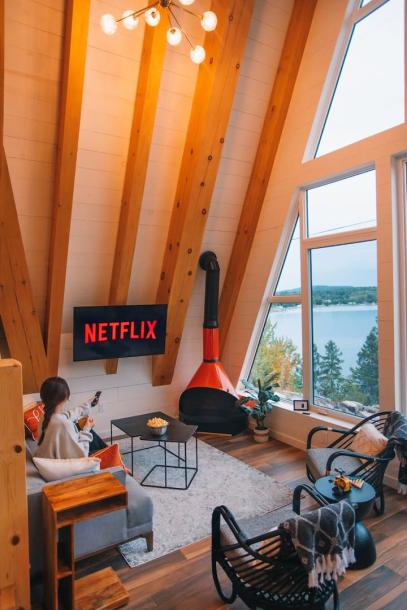 Entire cabin in French River, Canada 6 guests2 bedrooms4 beds1 bath-5