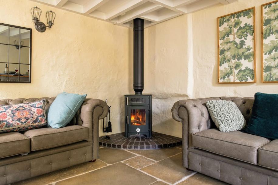 Barn in Conwy Principal Area, United Kingdom 4 guests2 bedrooms3 beds1 bath-15
