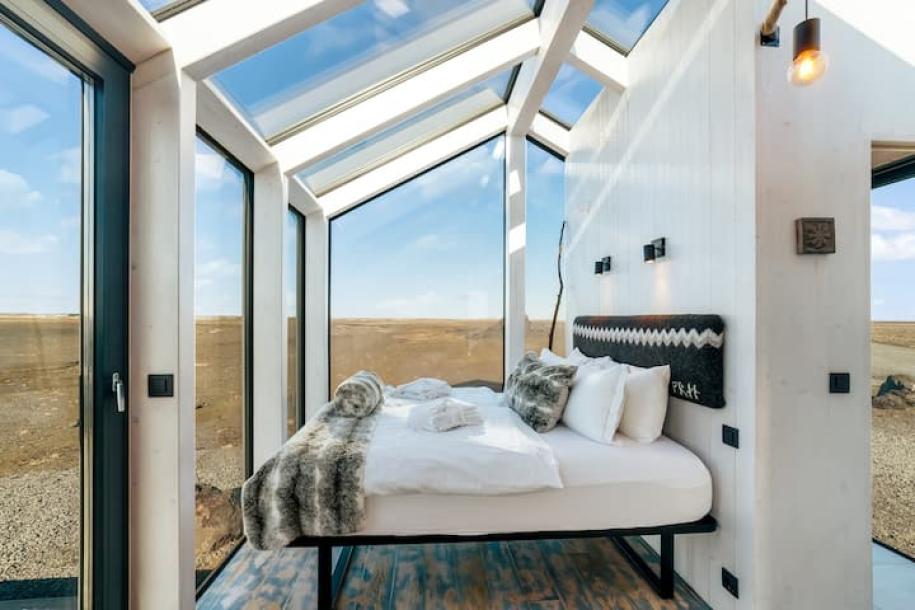 Tiny home in Hella, Iceland 2 guests1 bedroom1 bed1 bath-12