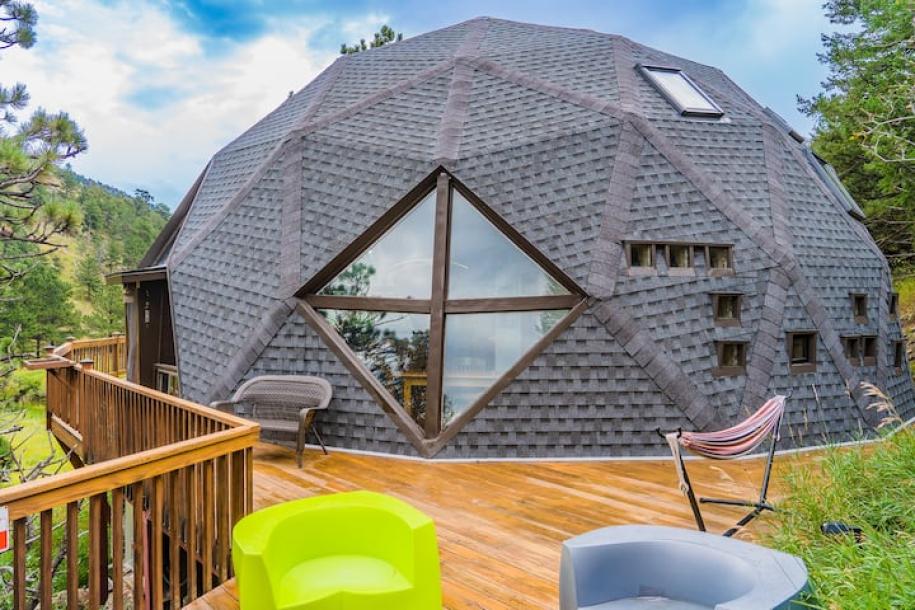 Dome in Estes Park, Colorado 6 guests3 bedrooms4 beds2.5 baths-4