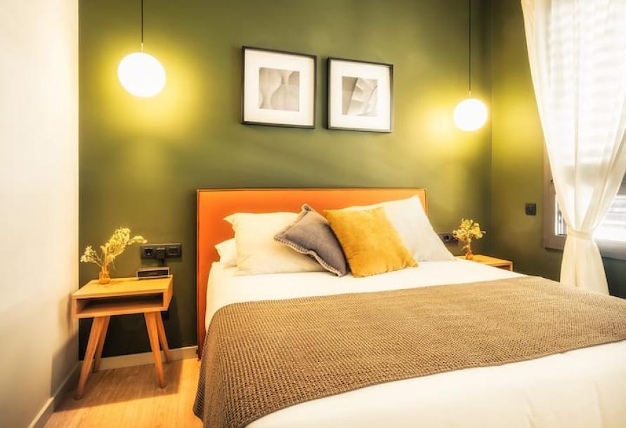 Entire rental unit in Barcelona, Spain 2 guests1 bedroom1 bed1 bath-9