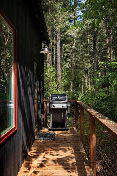 Entire cabin in Vashon, Washington 2 guests1 bedroom1 bed1 bath-7