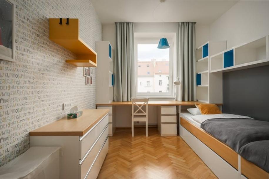 Entire rental unit in Praha 6, Czechia 4 guests2 bedrooms3 beds1 bath-11