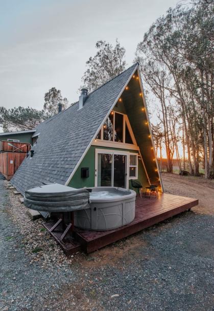Entire cabin in Baywood-Los Osos, California 2 guests1 bedroom1 bed1 bath-11