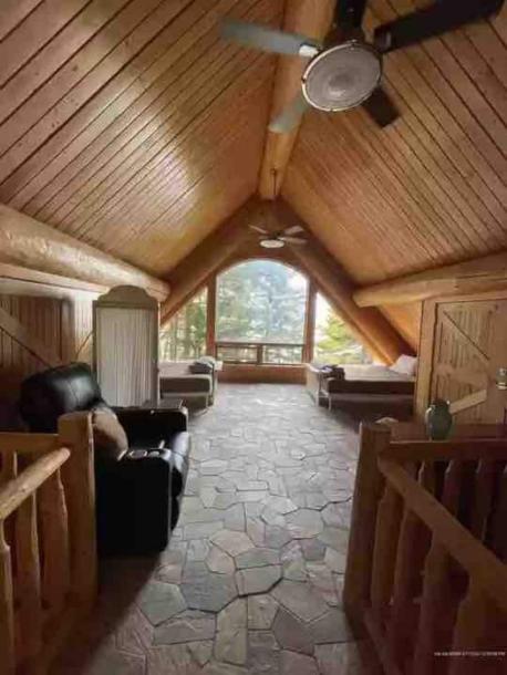 Entire chalet in Gouldsboro, Maine 6 guests1 bedroom3 beds2 baths-6
