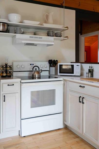 Entire home in Asheville, North Carolina 4 guests2 bedrooms3 beds1 bath-12