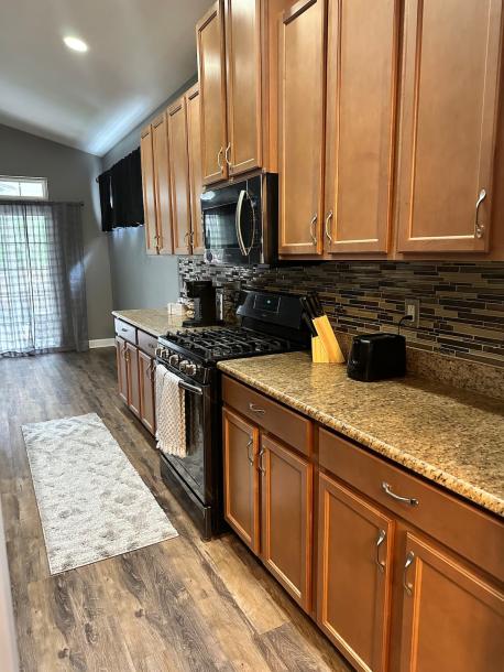 Entire home in Summerville, South Carolina 4 guests2 bedrooms2 beds2 baths-9