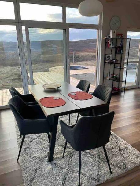 Entire home in Iceland 4 guests2 bedrooms3 beds2 baths-10