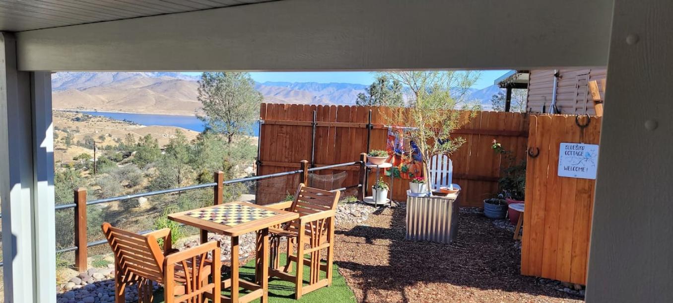 Tiny home in Lake Isabella, California 2 guests1 bedroom1 bed1 bath-9