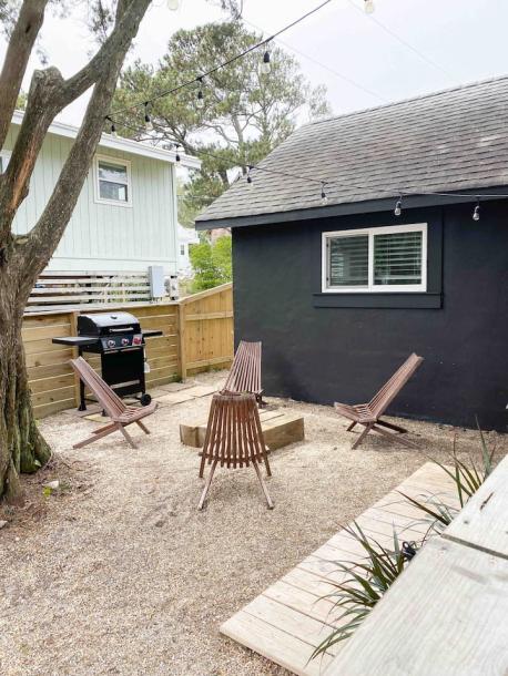 Entire cottage in Kill Devil Hills, North Carolina 4 guests2 bedrooms2 beds1 bath-15
