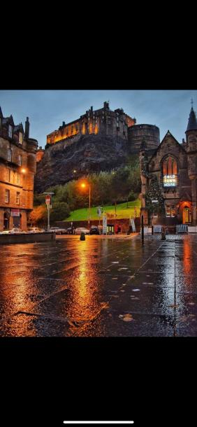 Entire rental unit in Edinburgh, United Kingdom 3 guests1 bedroom2 beds1 bath-1
