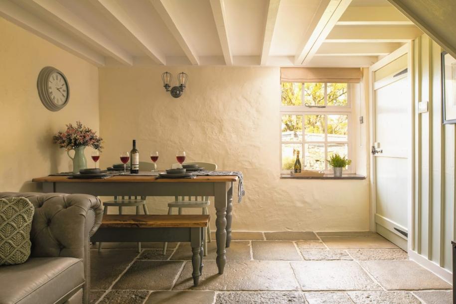 Barn in Conwy Principal Area, United Kingdom 4 guests2 bedrooms3 beds1 bath-11