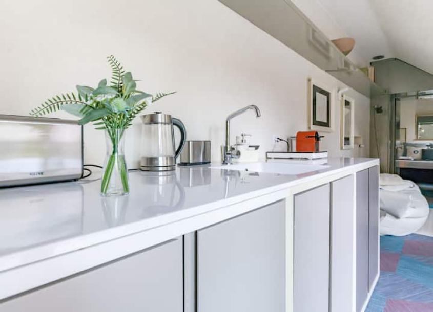Entire rental unit in Milano, Italy 2 guests1 bedroom1 bed1 bath-12