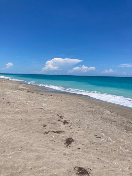 49 Steps to the Beach 2 bedrooms 2 bathrooms-0