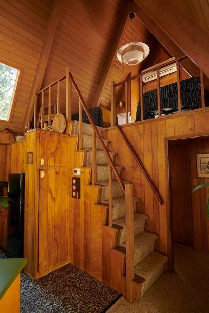 Entire cabin in Idyllwild-Pine Cove, California 4 guests2 bedrooms3 beds1 bath-7