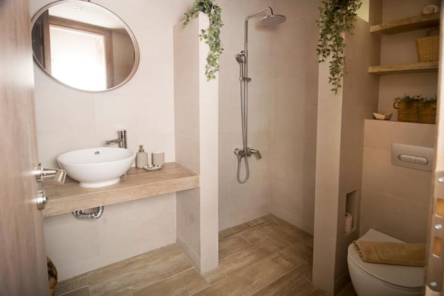 Entire guesthouse in Paralia Vergas, Greece 4 guests1 bedroom2 beds1 bath-9