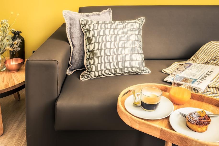 Entire rental unit in Barcelona, Spain 2 guests1 bedroom1 bed1 bath-12