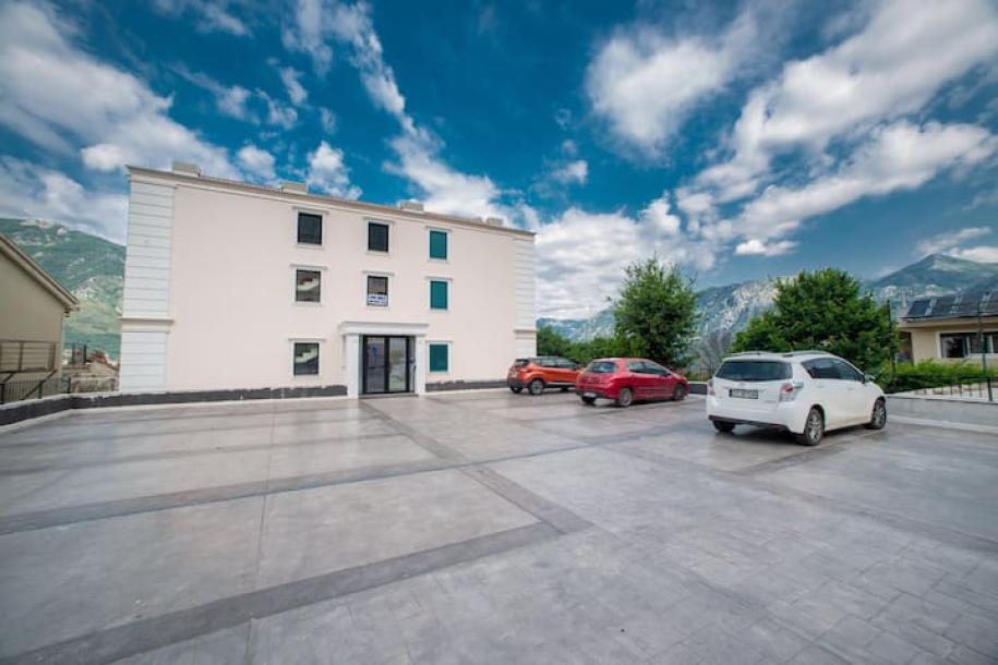 Entire rental unit in Kotor, Montenegro 4 guests1 bedroom2 beds1 bath-4