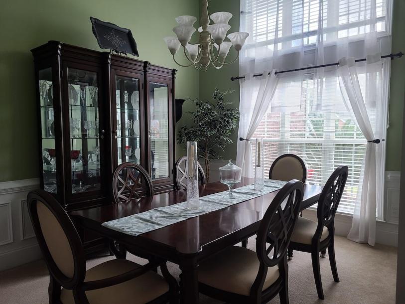 Entire home in Martinez, Georgia 8 guests4 bedrooms4 beds2 baths-5