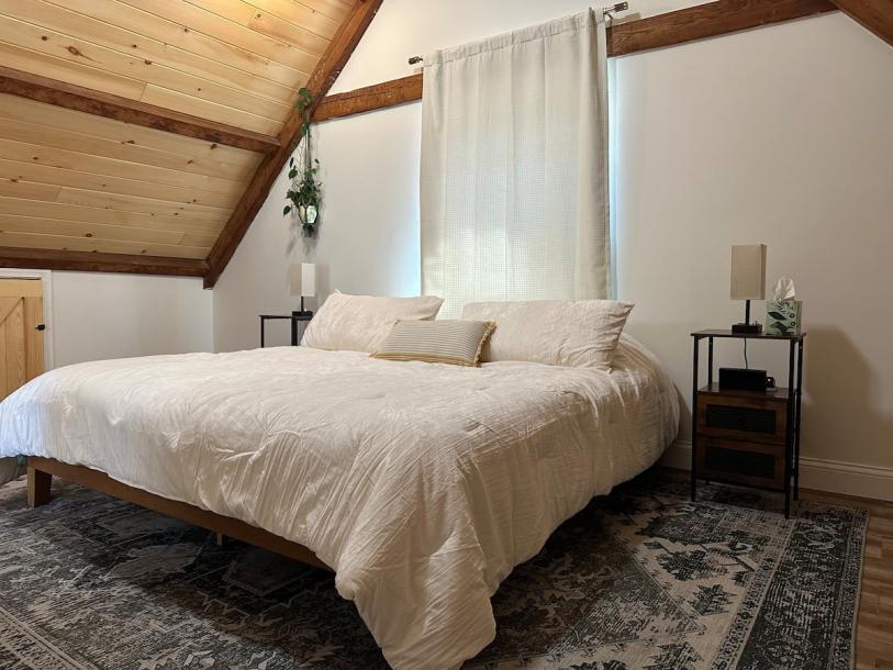 Farm stay in Hiram, Ohio 3 guests1 bedroom1 bed1 bath-5