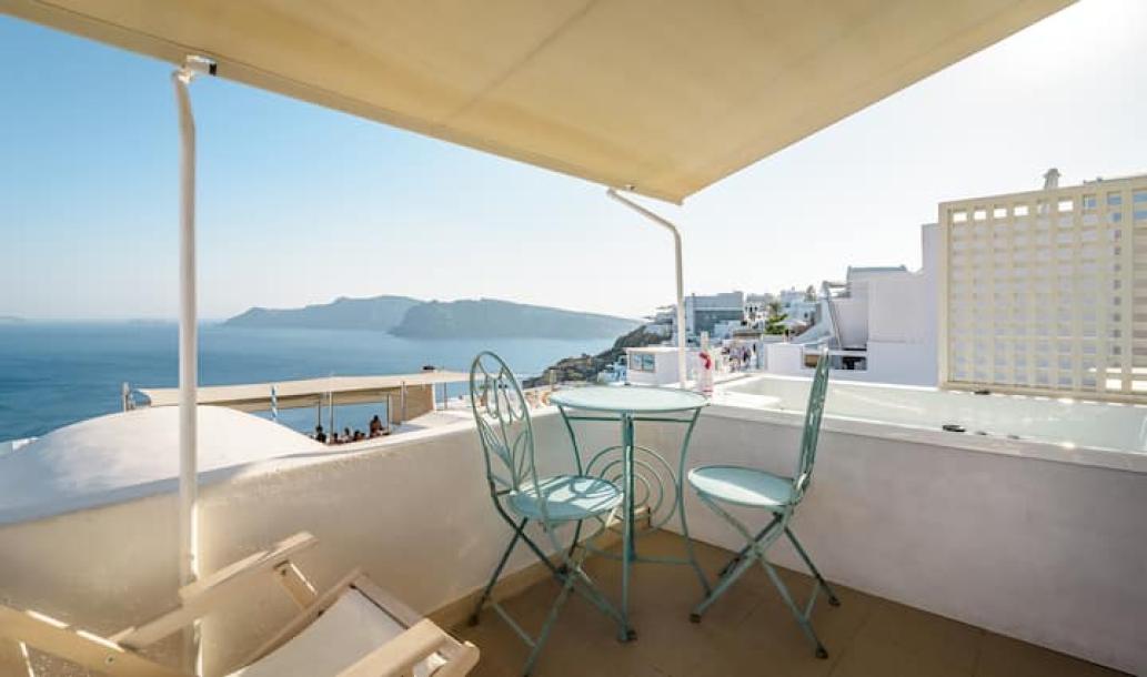 Entire home in Oia, Greece 2 guests1 bedroom1 bed1 bath-12