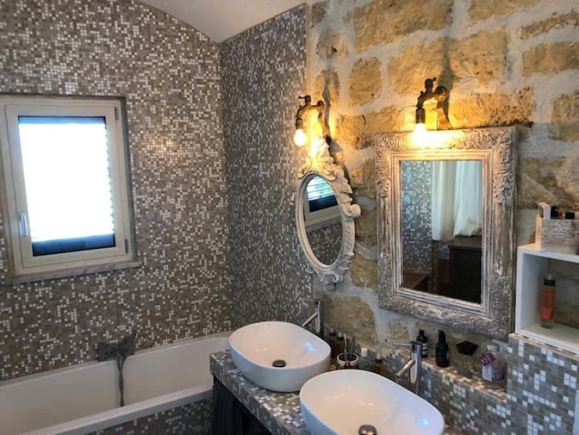 Entire home in Santa Flavia, Italy 2 guests1 bedroom1 bed1 bath-8