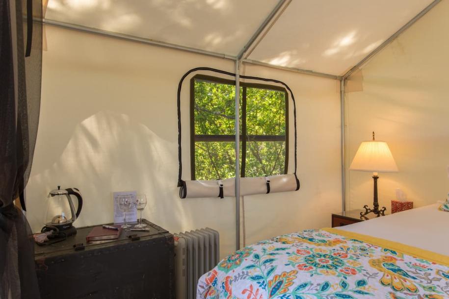 Private room in treehouse in Los Gatos, California 2 guests1 bedroom1 bed1 private bath-12