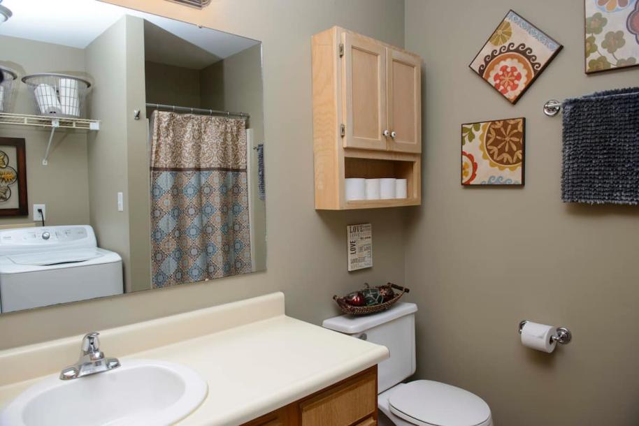 Entire home in Fayetteville, North Carolina 2 guests1 bedroom1 bed1 bath-9