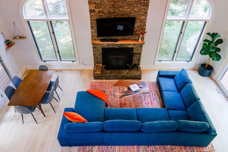 Farm stay in Valdese, North Carolina 6 guests2 bedrooms4 beds2 baths-13