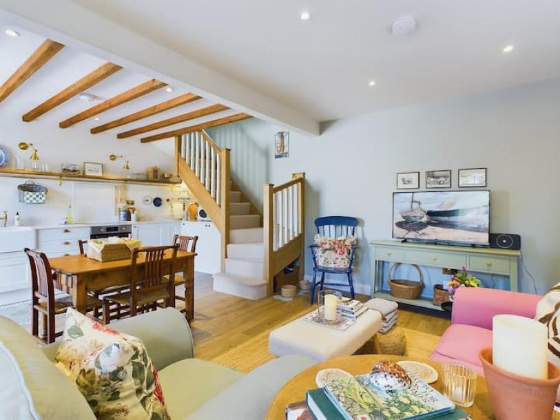 Entire cottage in Cumbria, United Kingdom 2 guests1 bedroom1 bed1 bath-14