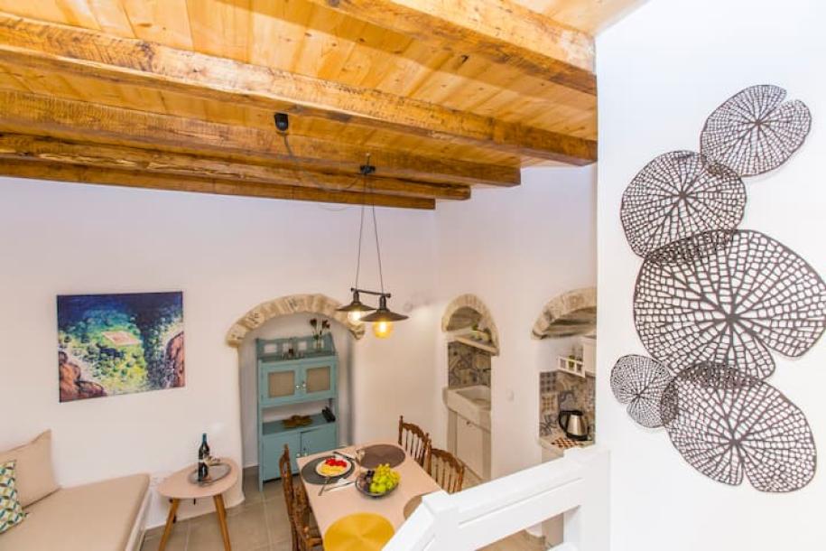 Entire rental unit in Naxos, Greece 5 guests2 bedrooms3 beds1.5 baths-1
