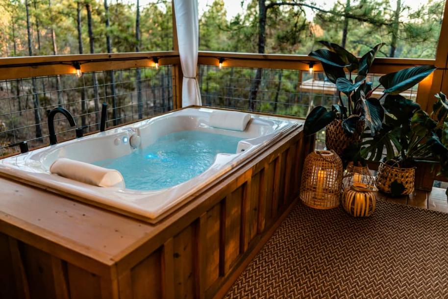 Bide In The Trees - Luxury Treehouse Experience-18