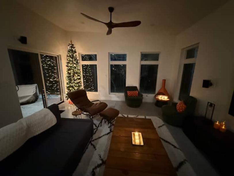 Entire home in Waupaca, Wisconsin 6 guests2 bedrooms2 beds1 bath-14