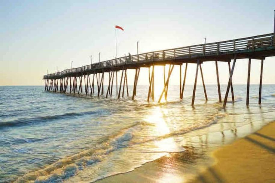 Entire cottage in Kill Devil Hills, North Carolina 4 guests2 bedrooms2 beds1 bath-1