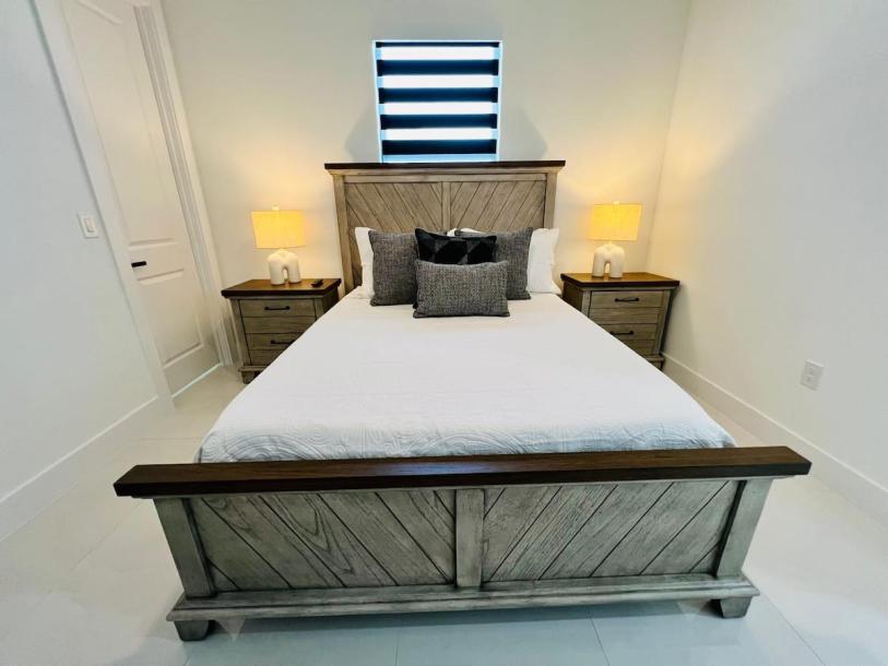 Orismay Luxury Home 319-10