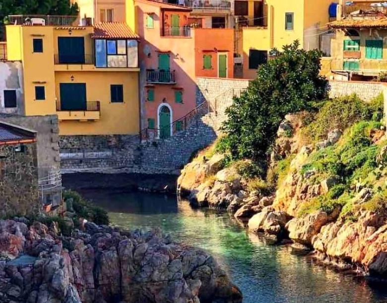 Entire home in Santa Flavia, Italy 2 guests1 bedroom1 bed1 bath-3