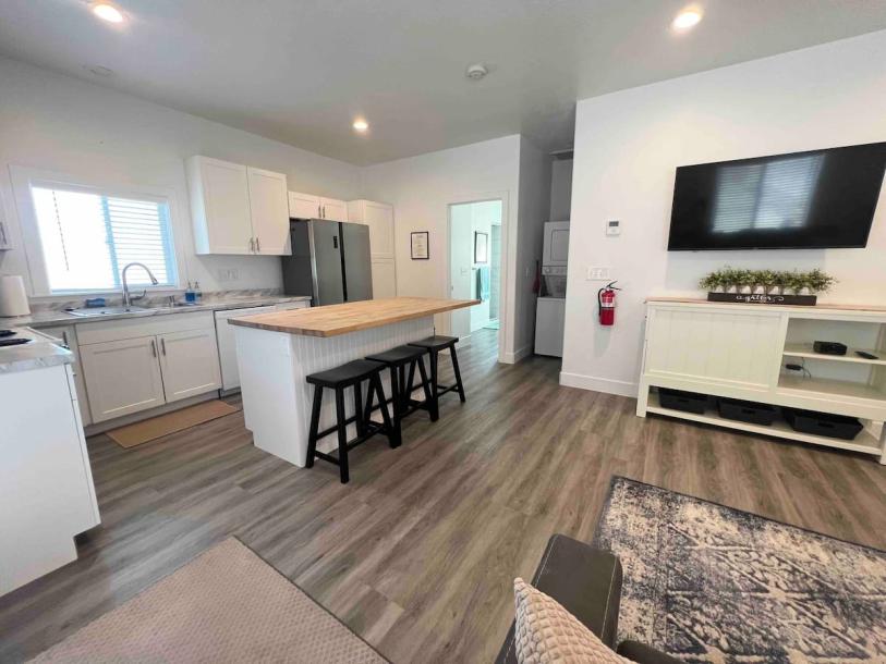 Entire guesthouse in Hurricane, Utah 2 guests1 bedroom2 beds1 bath-14