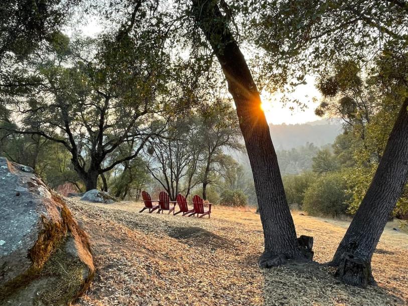Romantic Cabin: River, Hot Tub, View, Spa Bathroom Entire cabin in Mariposa, California 4 guests1 bedroom2 beds1 bath-6
