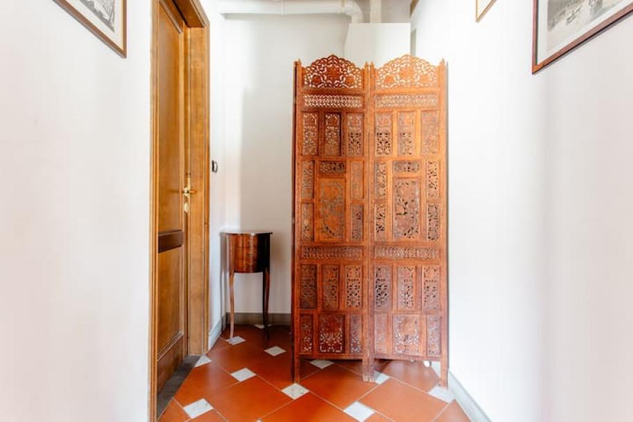 Entire rental unit in Florence, Italy 4 guests1 bedroom2 beds1 bath-7