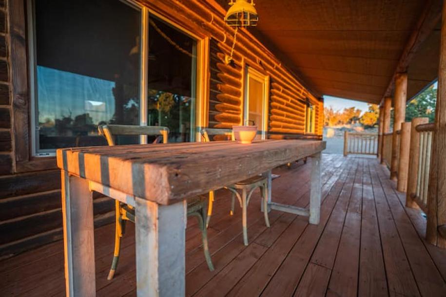 Entire cabin in Kanab, Utah, United States 4 guests2 bedrooms2 beds2 baths-2