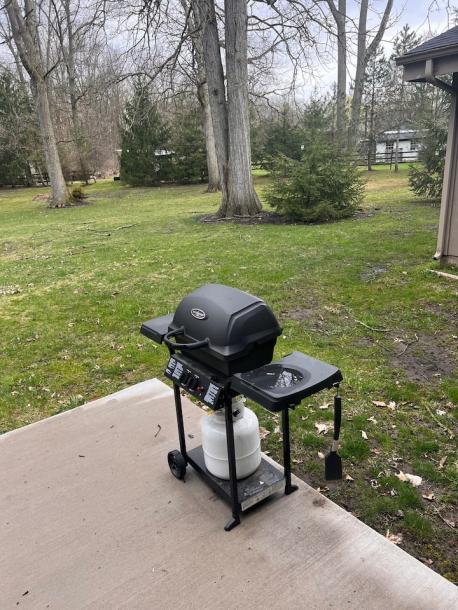 Entire home in Toledo , Ohio 4 guests1 bedroom2 beds1 bath-2