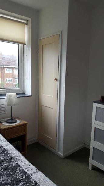 Room in United Kingdom 1 single bedShared bathroom-6